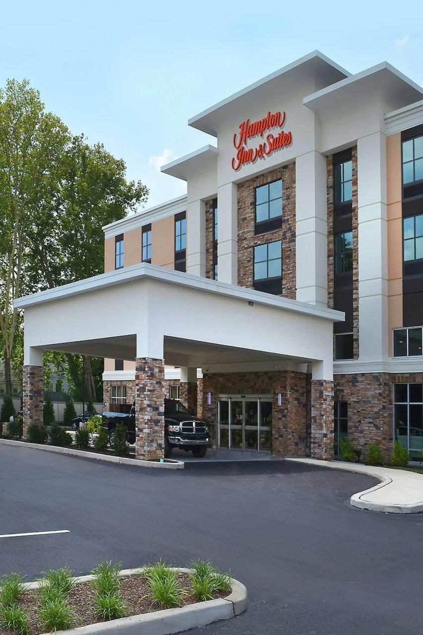 Hampton Inn & Suites Philadelphia/Media Экстерьер фото